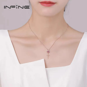 Pure diamond Little Prince rose necklace, luxury Valentine's Day birthday gift, for girlfriend, clavicle chain.