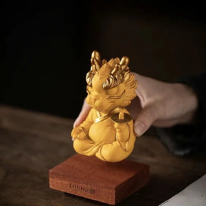 The mascot of wealth-attracting divine dragon ornament for desktop, which means always having money, is used for home living rooms, hallways, and office decoration Ornaments