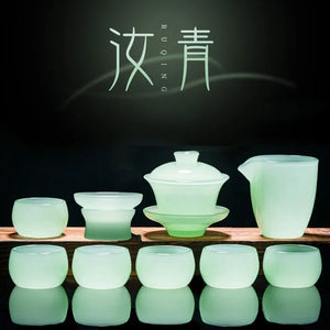 Light luxury high-end loure kung fu tea set, suitable for household, living room, office meeting and gift-giving, with jade porcelain tea cups and gift box