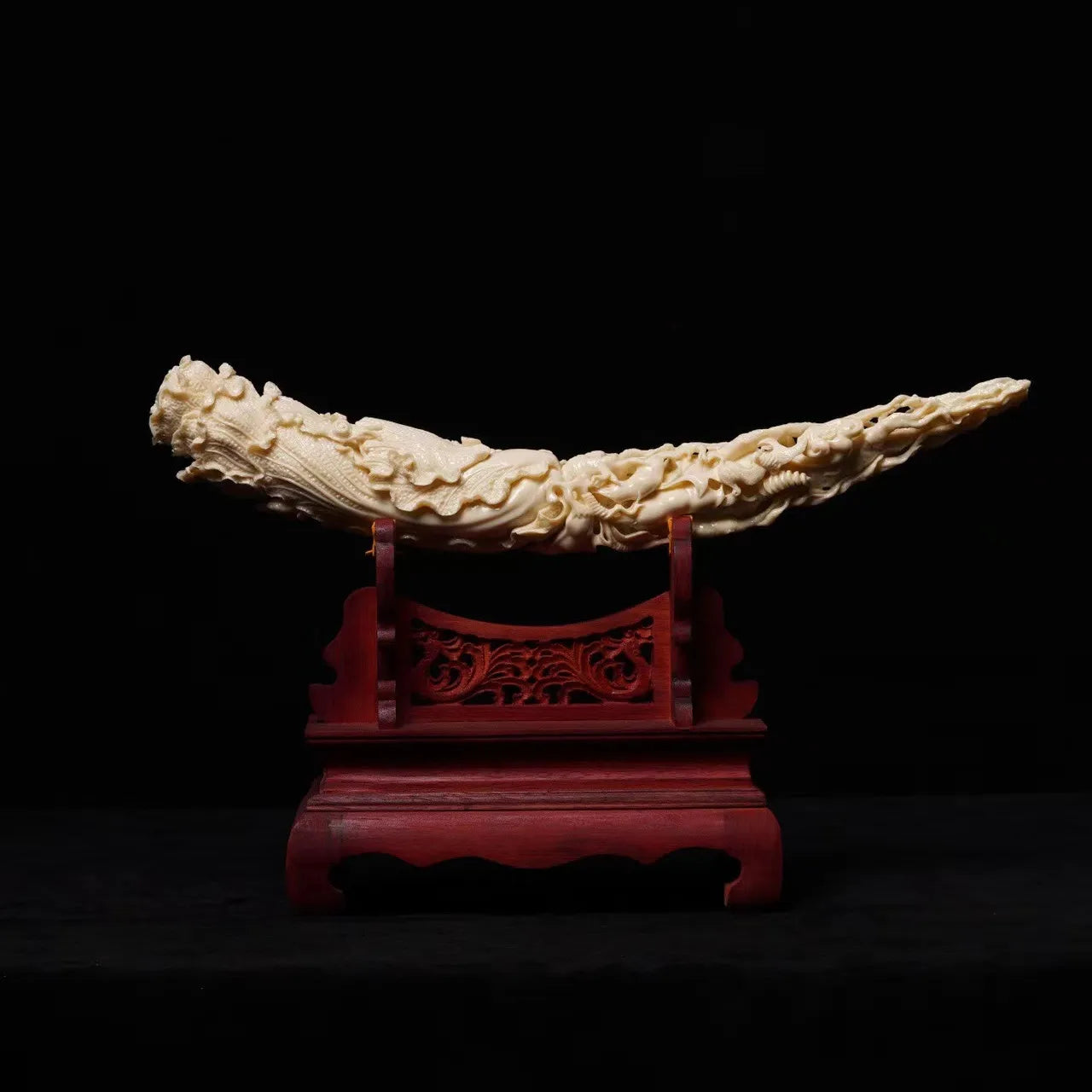 Mammoth Ivory Carved Ornaments, perfect for decorating the living room, bedroom, office, study, entrance hallway, as well as for placement on wine cabinets and TV cabinets.