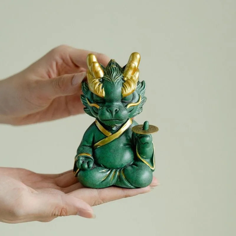 The mascot of wealth-attracting divine dragon ornament for desktop, which means always having money, is used for home living rooms, hallways, and office decoration Ornaments