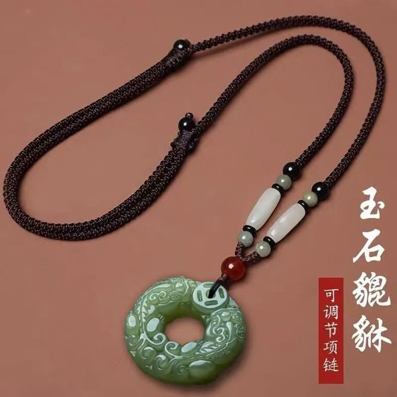 Double-sided carved Pixiu pendant for men and women, jade Pichu lucky couple's Pixiu pendant, jade pendant