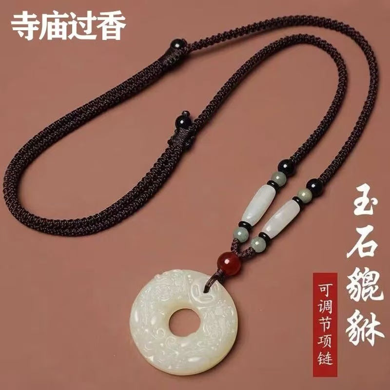 Double-sided carved Pixiu pendant for men and women, jade Pichu lucky couple's Pixiu pendant, jade pendant