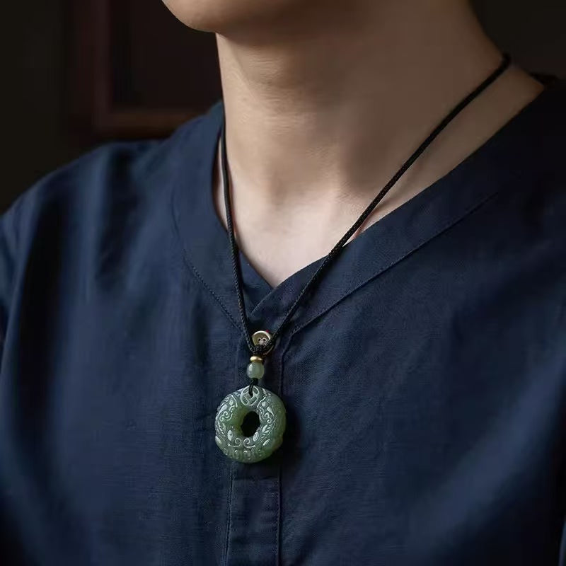 Double-sided carved Pixiu pendant for men and women, jade Pichu lucky couple's Pixiu pendant, jade pendant