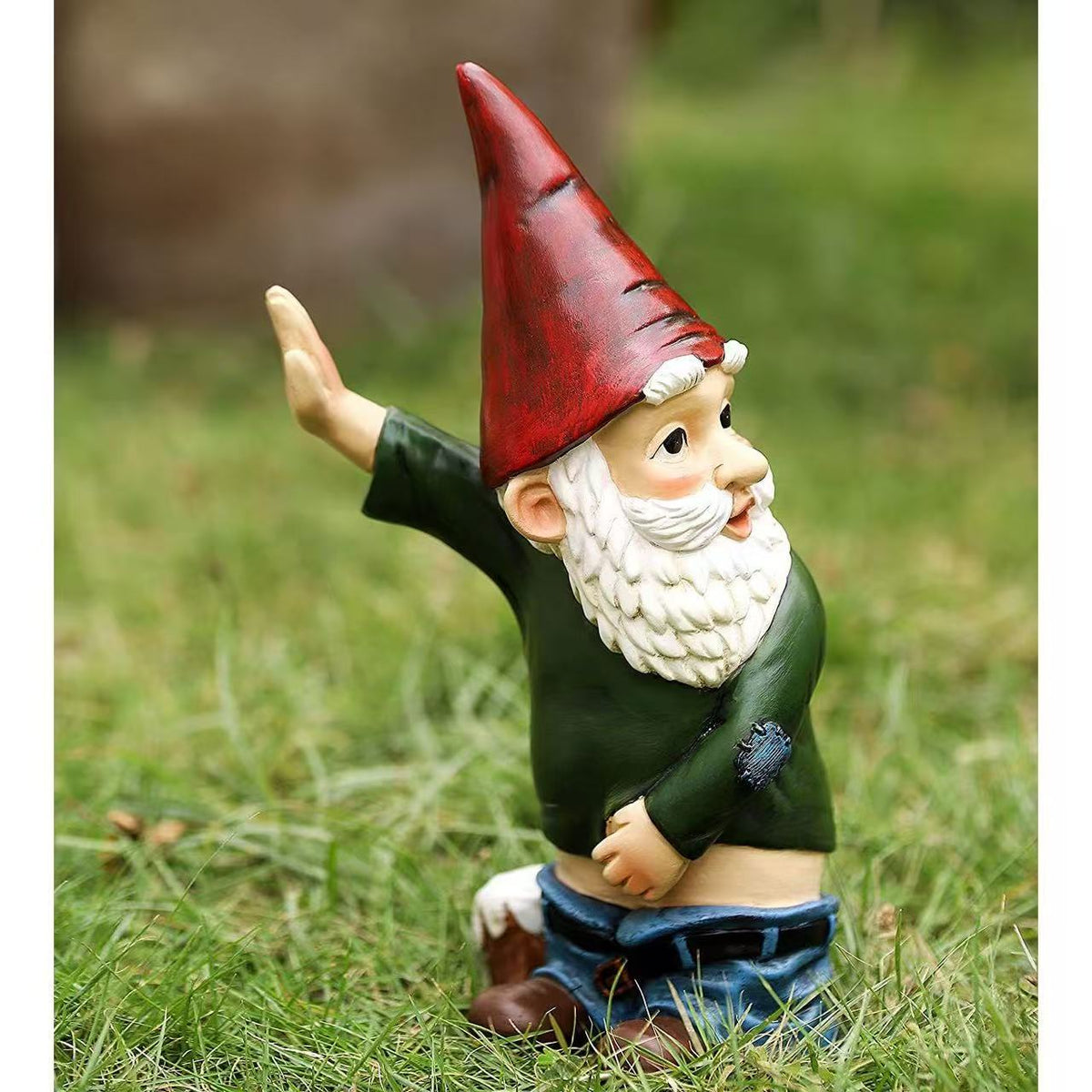 Decorative Tree-Peeing Resin Gnome Figurine Whimsical Cartoon Old Man Rustic Garden Ornament