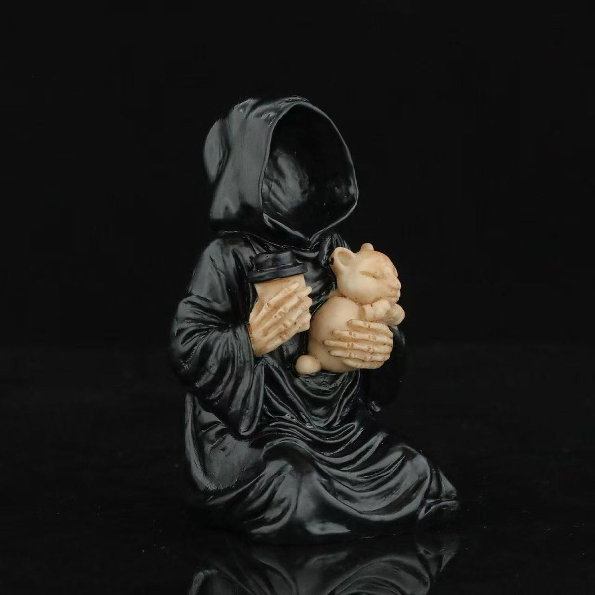 New Halloween Gothic Mysterious Grim Reaper Figurine Living Room Decor, Kids' Room, Desk, Bookshelf, Party Ornament