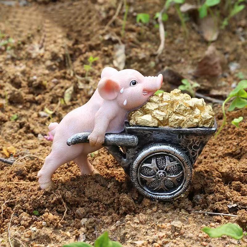 Micro landscape ornaments for rural gardens and gardens, childlike and cute pig ornaments
