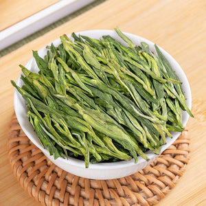Four major green teas Longjing tea Maojian Biluochun cloud mist green tea new tea canned tea gift box 500g