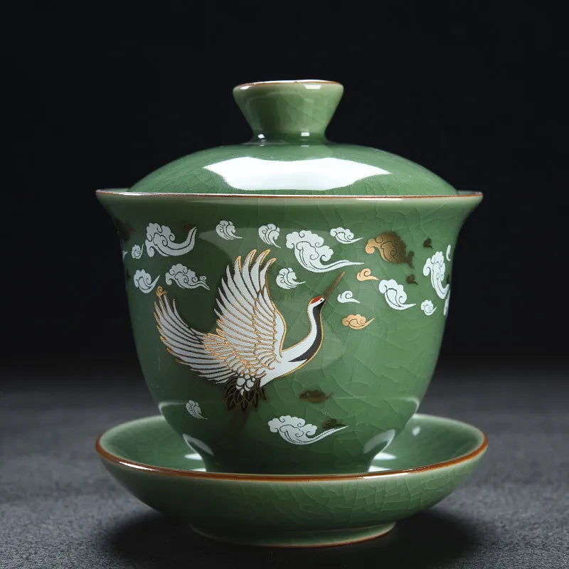 High-end Ge Kiln cracked Chinese whole tea tray kung fu tea set, household ceramic tea cups, celadon tea brewing artifact。