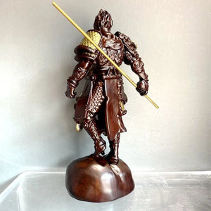 A Black Myth: Wukong ornament carved from ebony wood, which is a real wood carving of the Great Sage Equalling Heaven, Sun Wukong, can be used as an office decoration or a gift.
