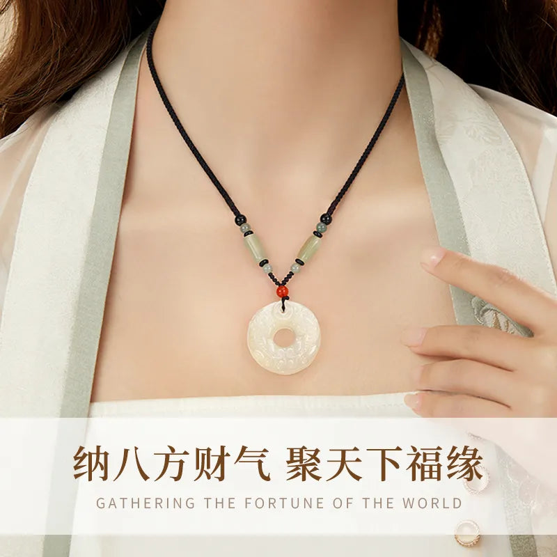 Peace - buckle and Pixiu Necklace, a niche - style piece suitable for both women and men. Ideal as a New Year, festival, or birthday gift for your girlfriend or boyfriend Ornaments