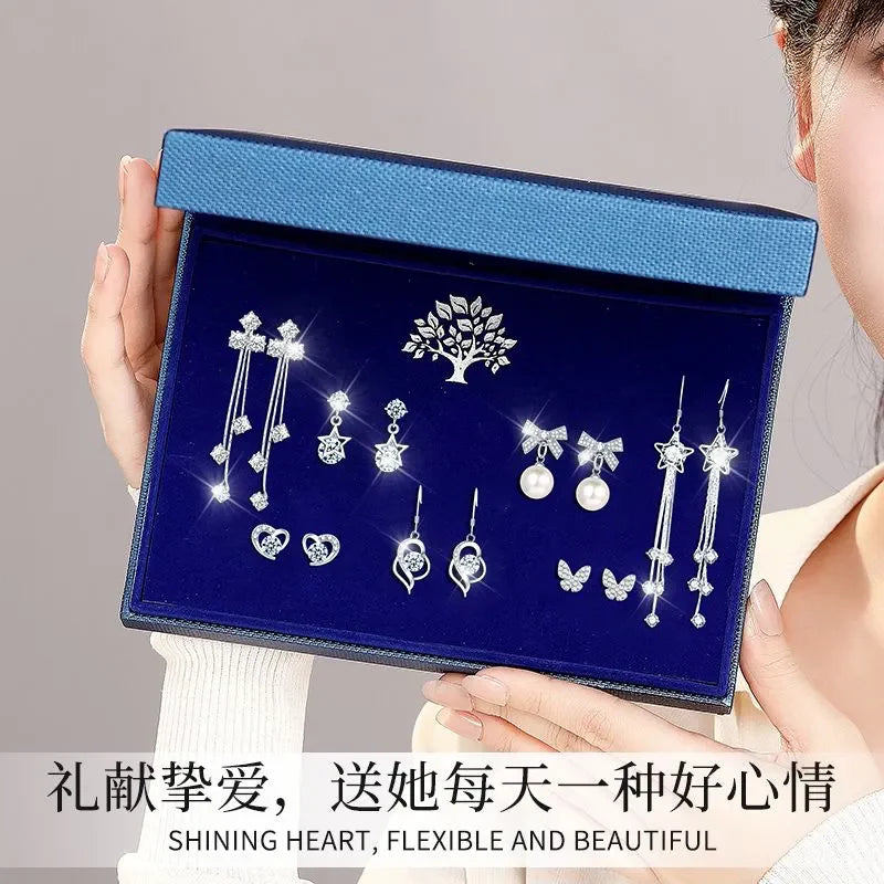 A one-week earring set. 925 sterling silver earrings. A perfect gift for your girlfriend, wife on Valentine's Day, Qixi Festival or for her birthday.