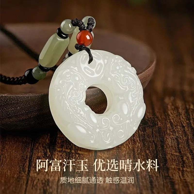 Peace - buckle and Pixiu Necklace, a niche - style piece suitable for both women and men. Ideal as a New Year, festival, or birthday gift for your girlfriend or boyfriend Ornaments